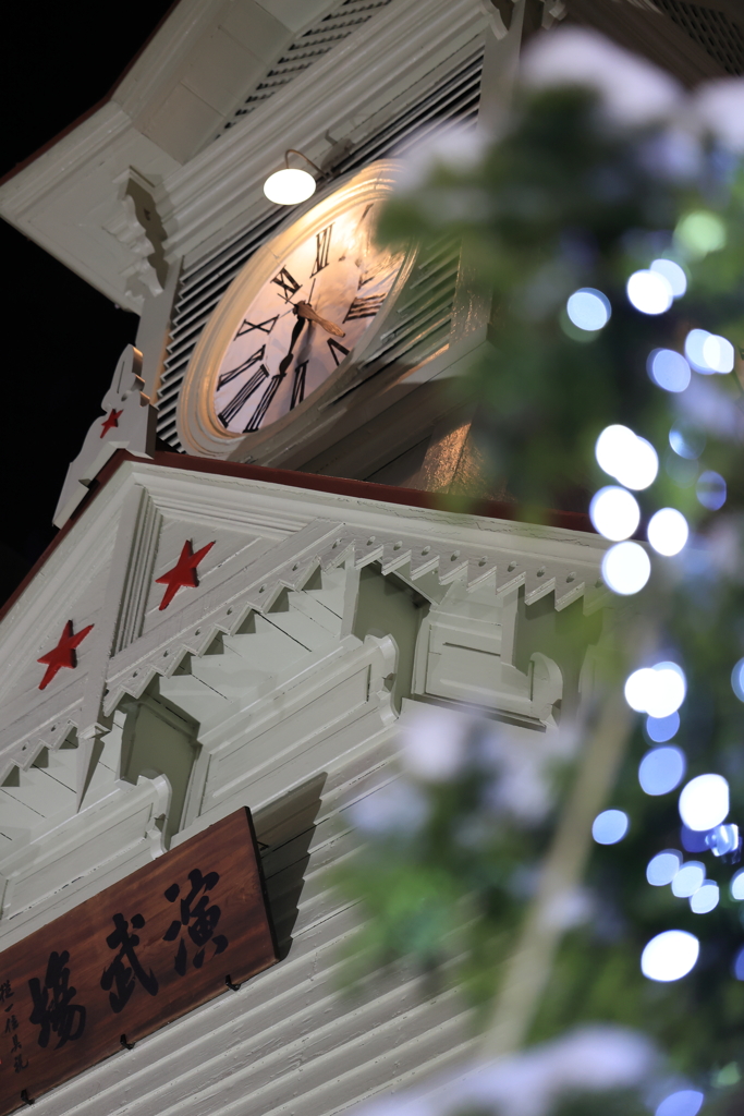 夜の時計台
