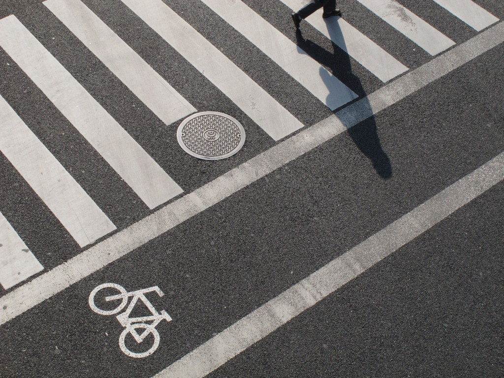 午後の街　信号歩行者