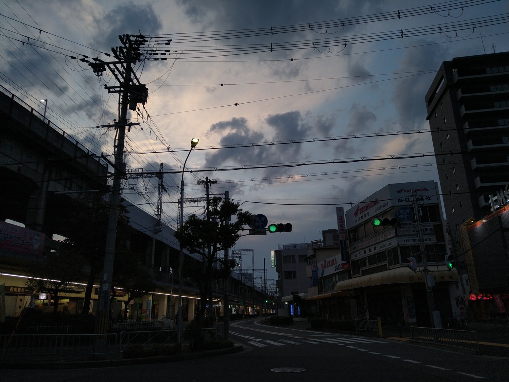 くもり空の光景