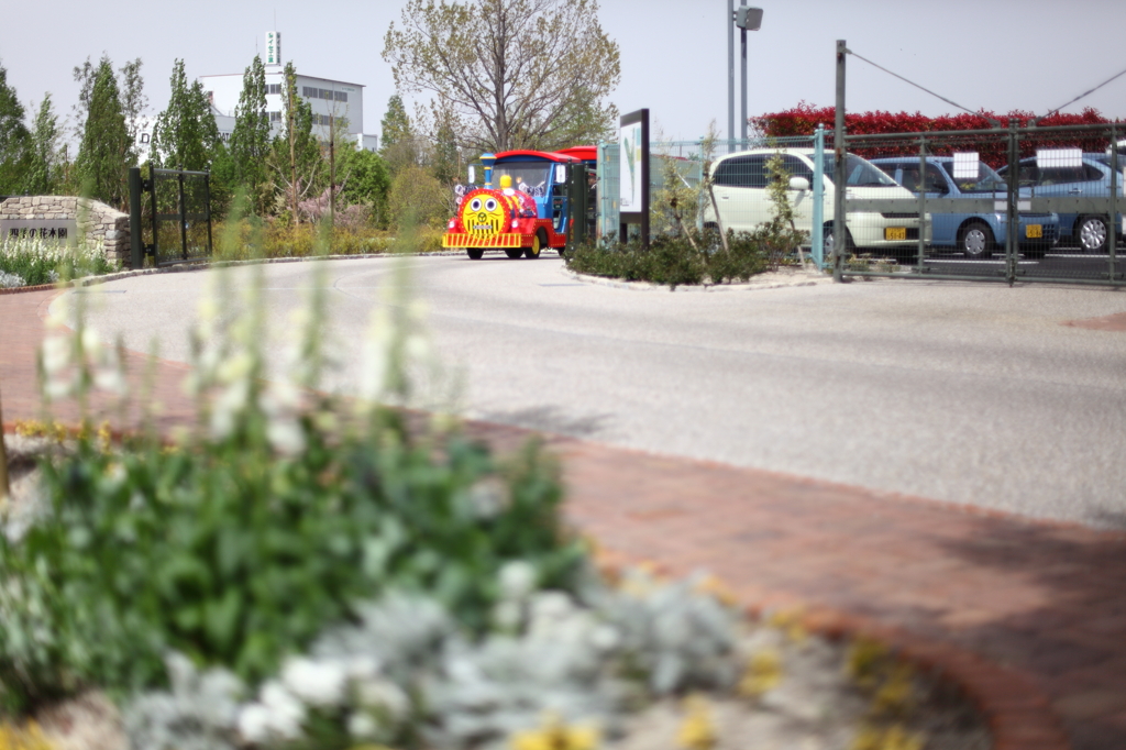 きしゃがきた！