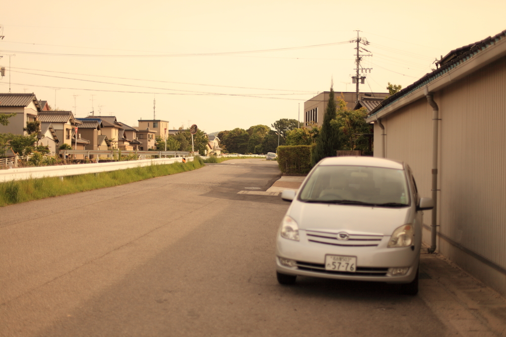 住宅街の道（２）