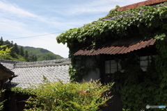 山間の町