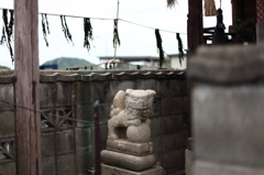海沿いの祠