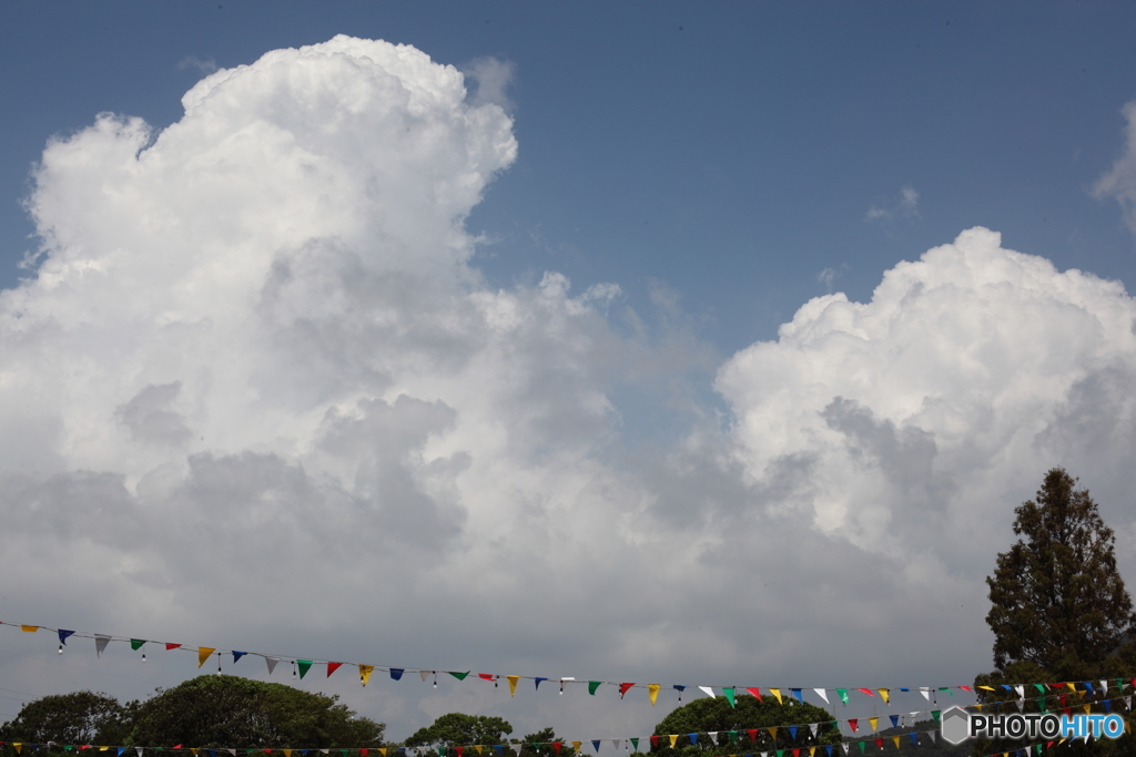 夏雲