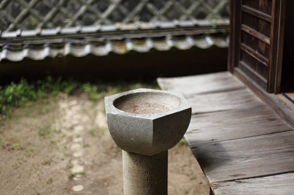 境内