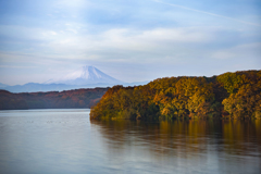 秋薫る狭山湖