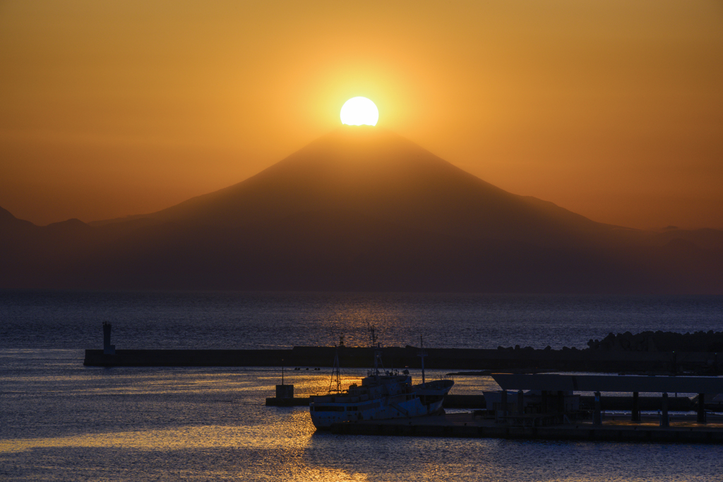 夕暮れのダイヤ