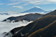 荒波押し寄せて
