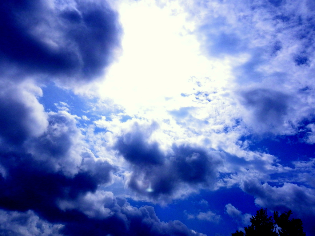 青い空・青い雲