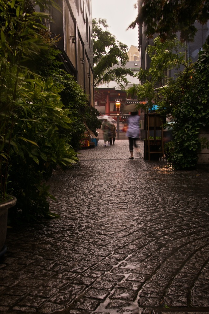 急な雨