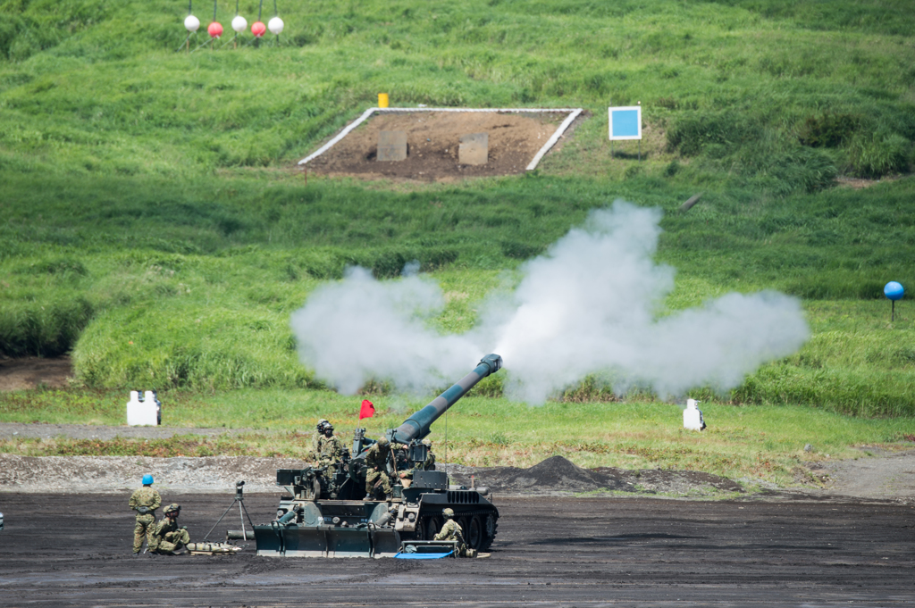 155mm榴弾砲