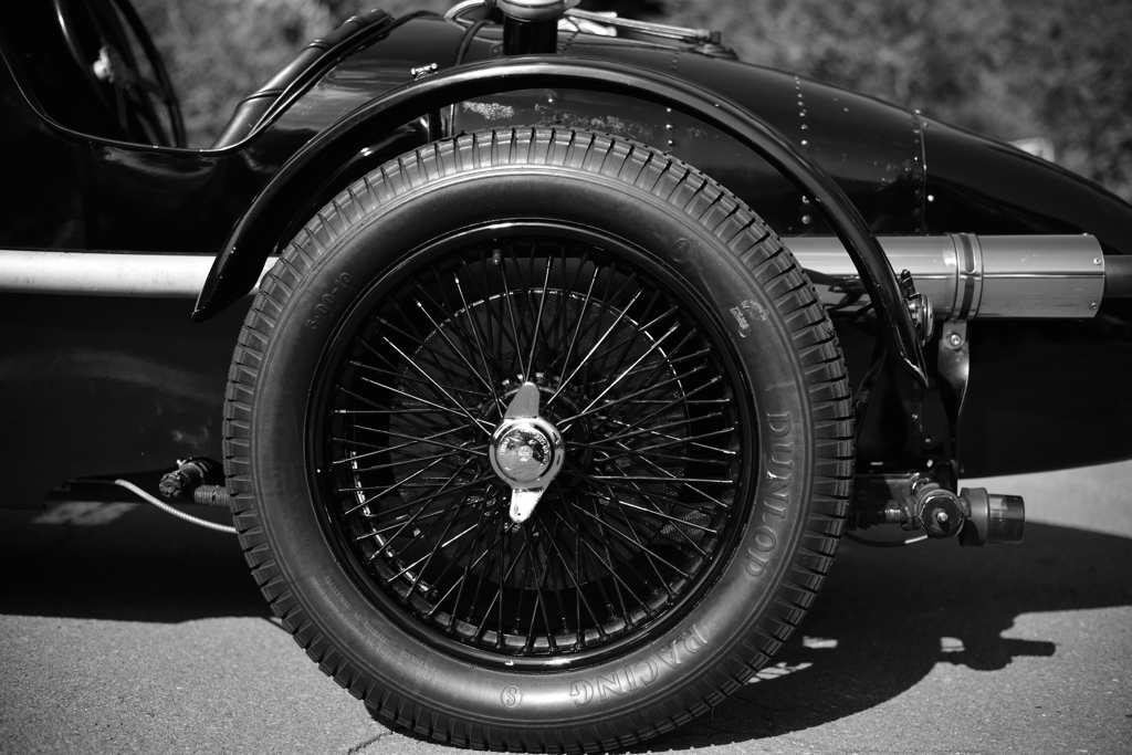 ワイヤーホイール