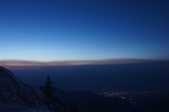 夜明け前
