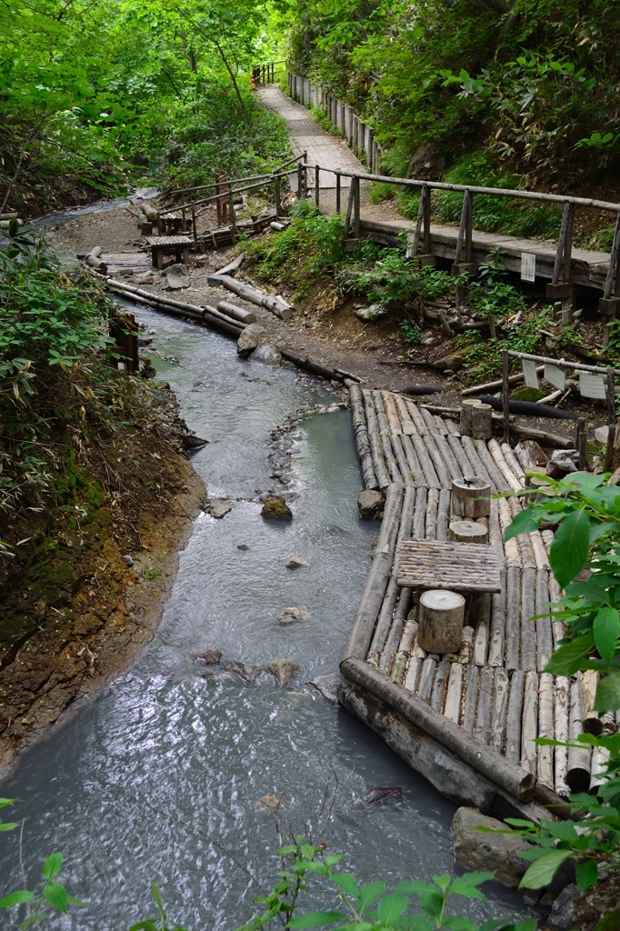 秘湯