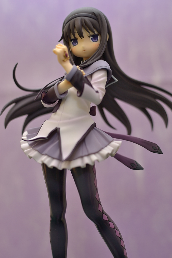 下からほむほむ