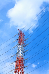 鉄塔と雲