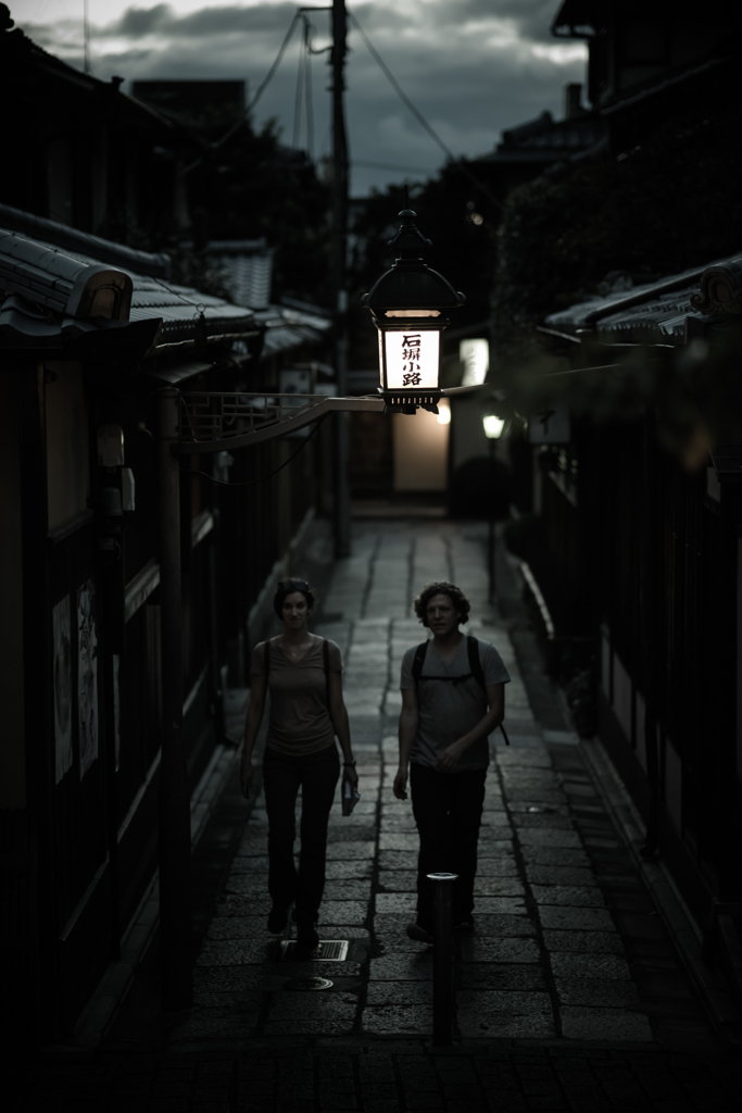 alley