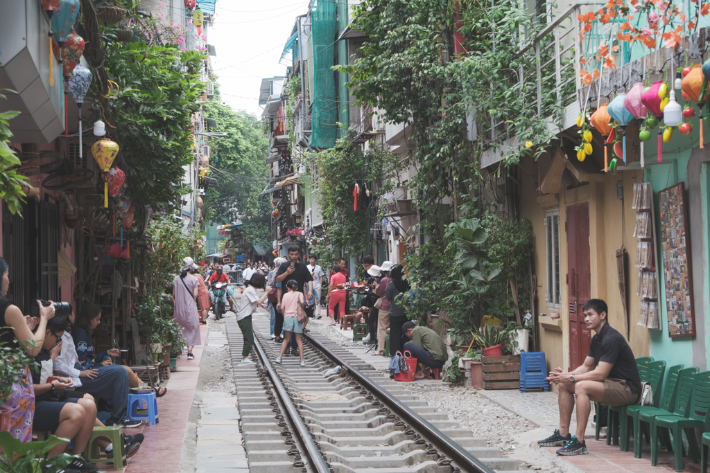 Hanoi Train Street #01