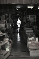 八百屋の奥は