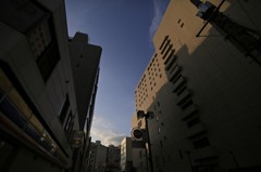 深い谷から