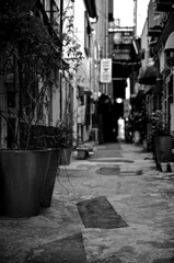 路地のモノクローム 1