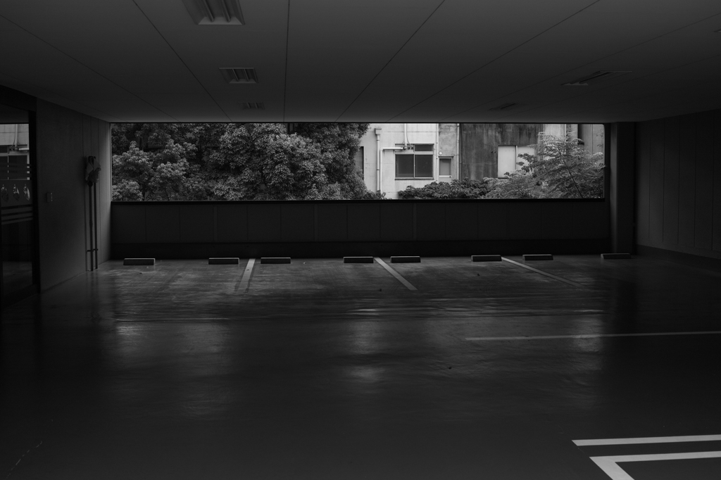 駐車場借景