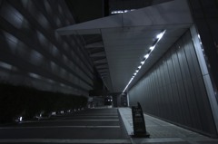 洗練　無機質