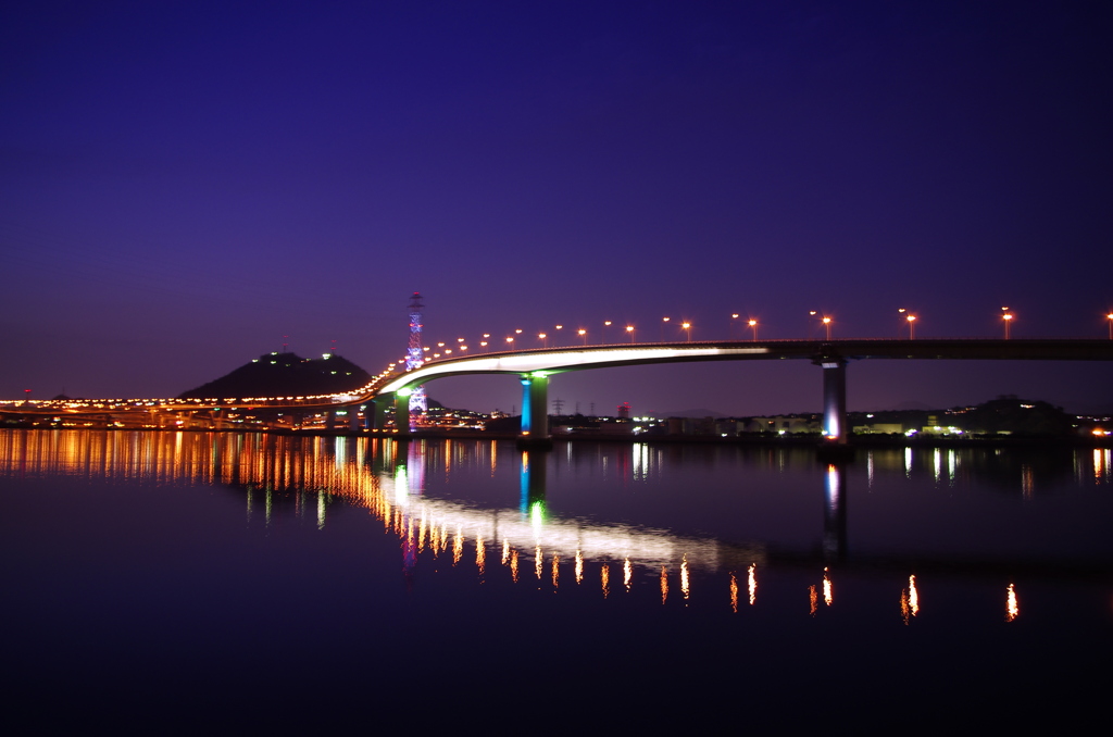 海田大橋の夜景