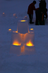 雪の灯篭