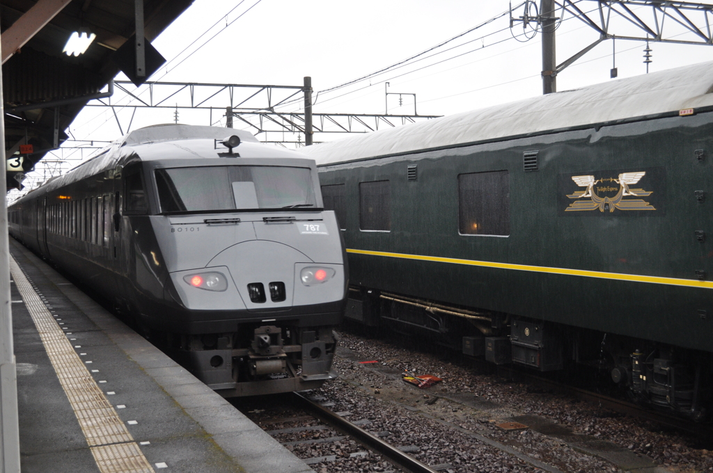 トワイライトと787