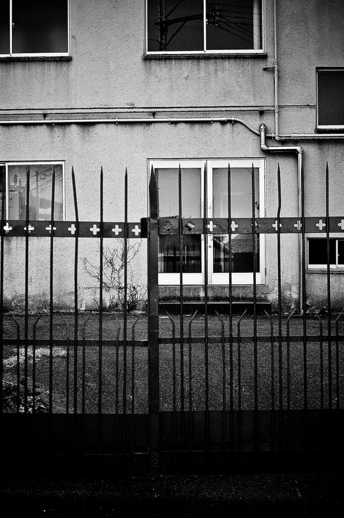 Thee Gate
