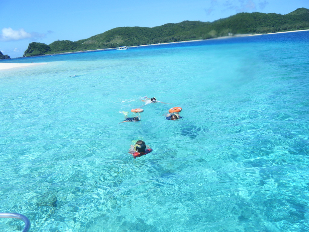 海へ