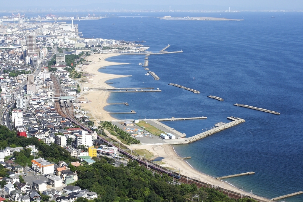 a railroad along the coast