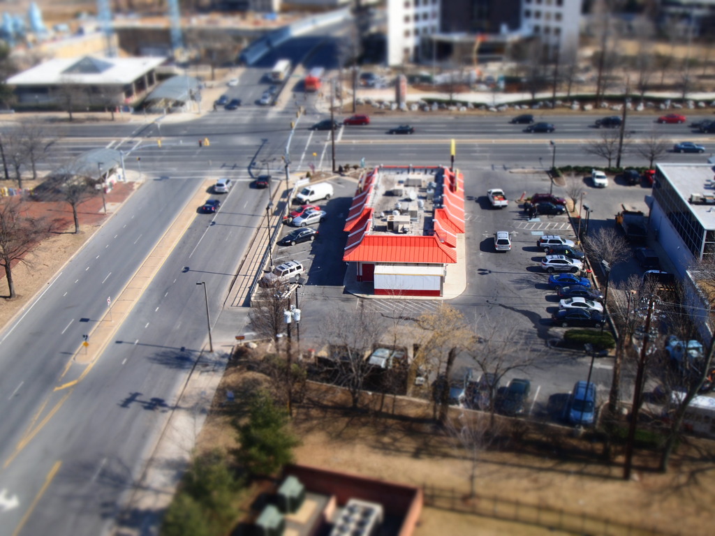 McDonaldを上から。