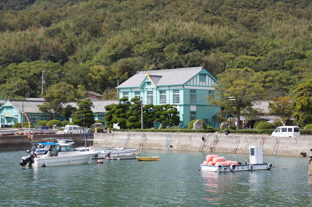 粟島海洋記念館（旧粟島海員学校）
