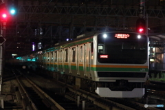 上野東京ライン　E231系