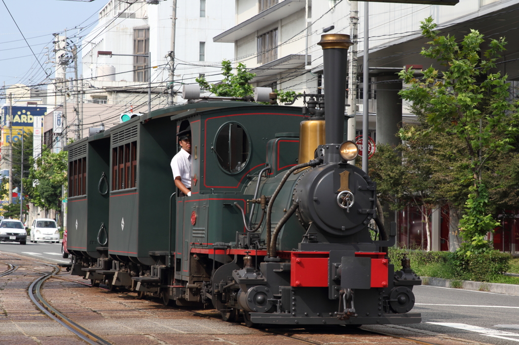 伊予鉄道　坊っちゃん列車