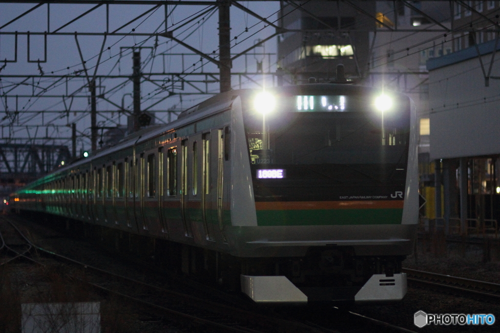 上野東京ライン　E233系