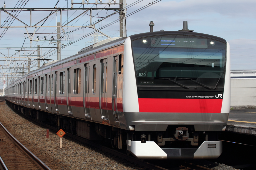 京葉線　E233系