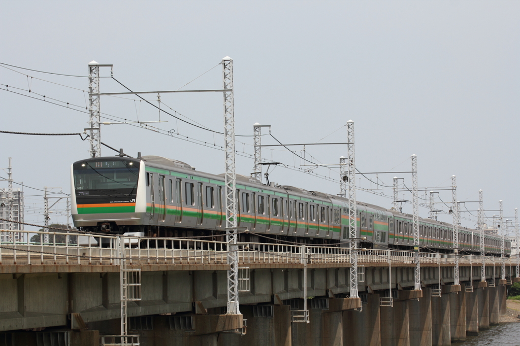 東海道線 E233系