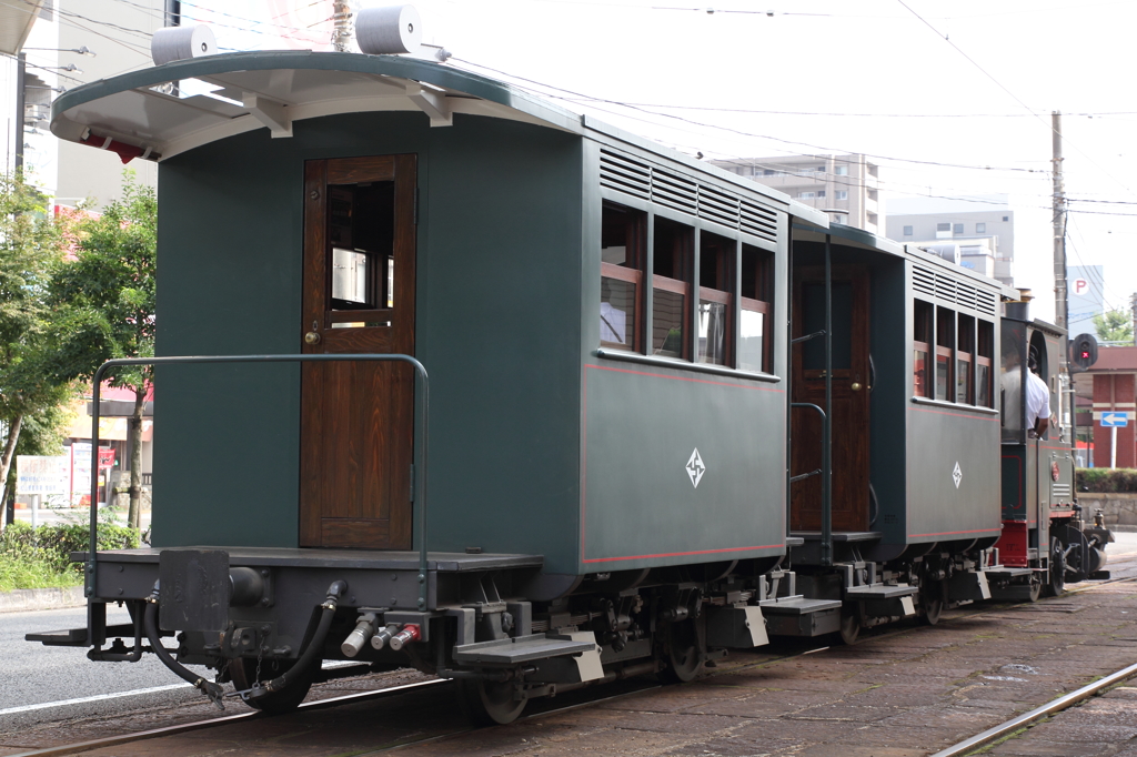 伊予鉄道　坊っちゃん列車