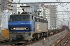 EF200-13 貨物列車