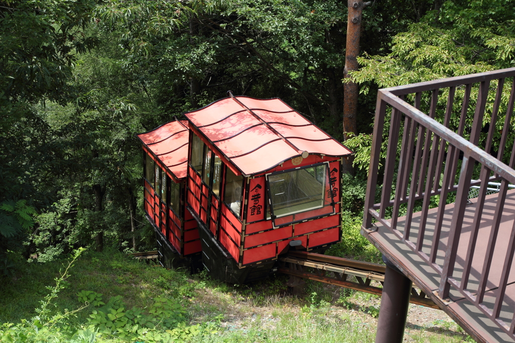 稲庭城スロープカー