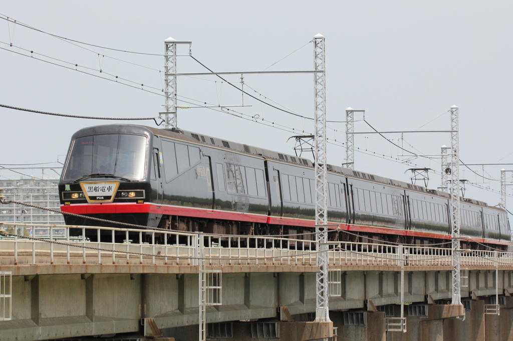 伊豆急行　2100系　黒船電車