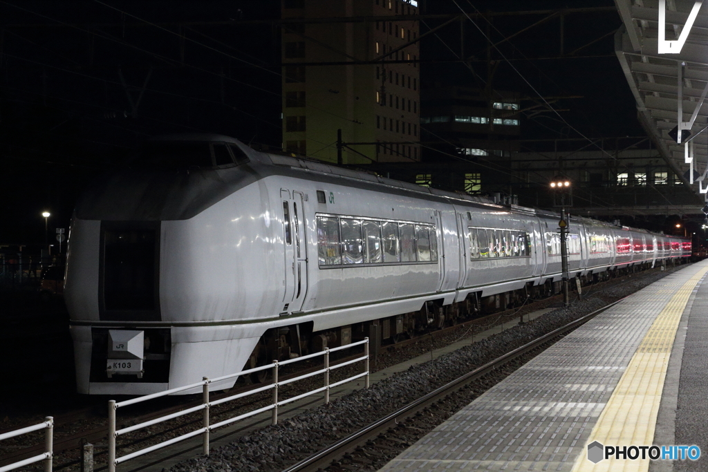 651系
