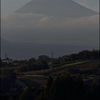 雲を従える富士山
