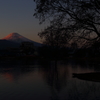 中郷温水池より望む富士の夕景