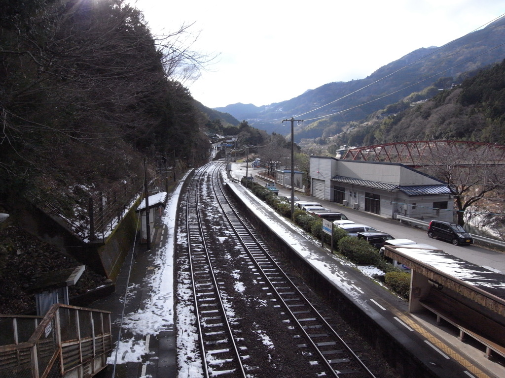 ちょっと雪の鉄路