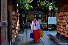 神様に仕える