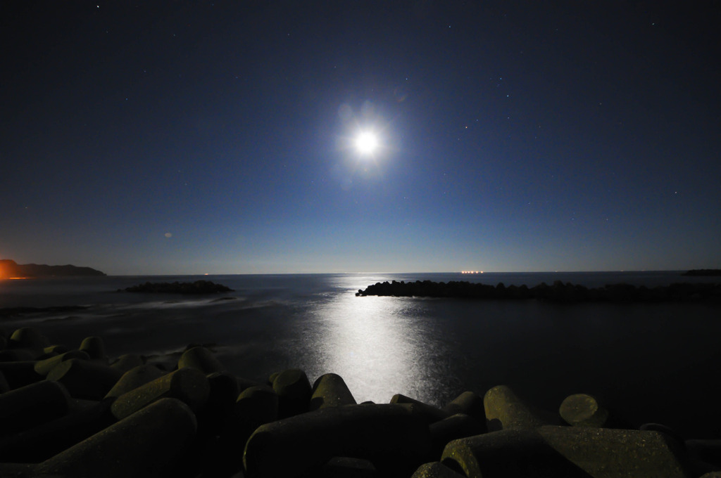 夜の海＠堤防